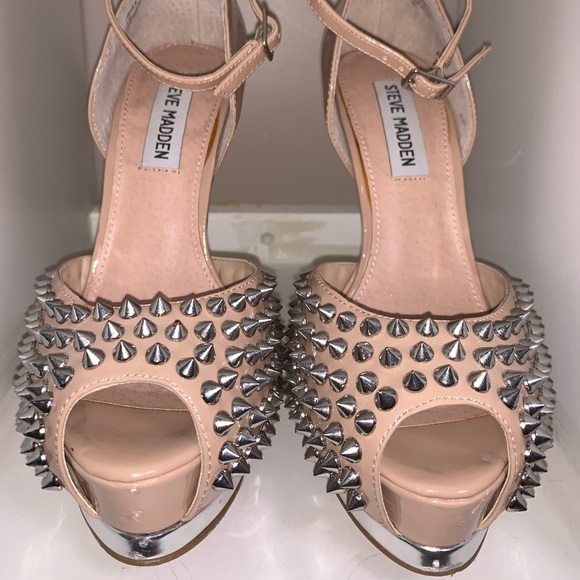 SOLD - Picture 3 of 5